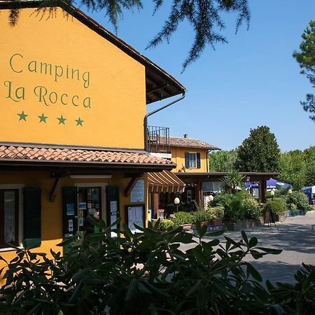 Camping La Rocca 马内尔巴 外观 照片