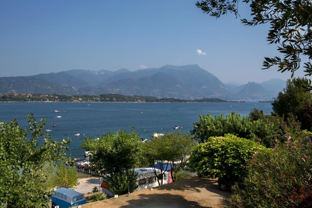 Camping La Rocca 马内尔巴 外观 照片